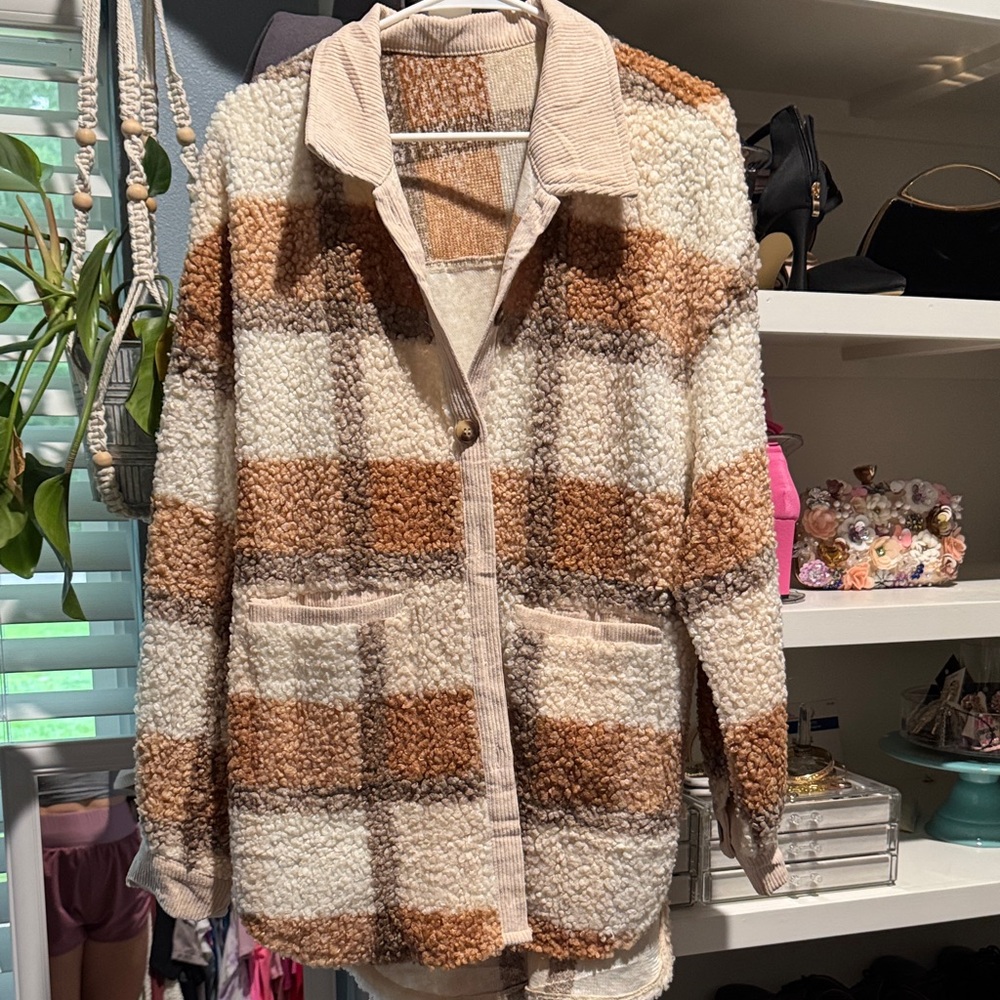 Plaid Sherpa Jacket - Brown and Cream